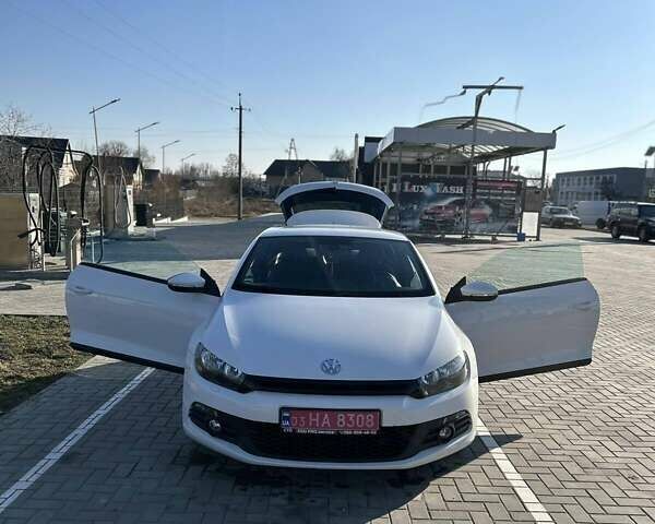 Білий Фольксваген Скірокко, об'ємом двигуна 1.4 л та пробігом 201 тис. км за 7400 $, фото 7 на Automoto.ua