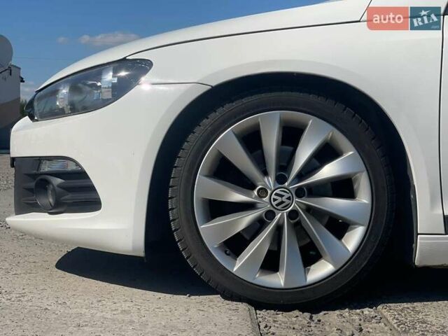 Белый Фольксваген Скирокко, объемом двигателя 1.98 л и пробегом 185 тыс. км за 8800 $, фото 12 на Automoto.ua