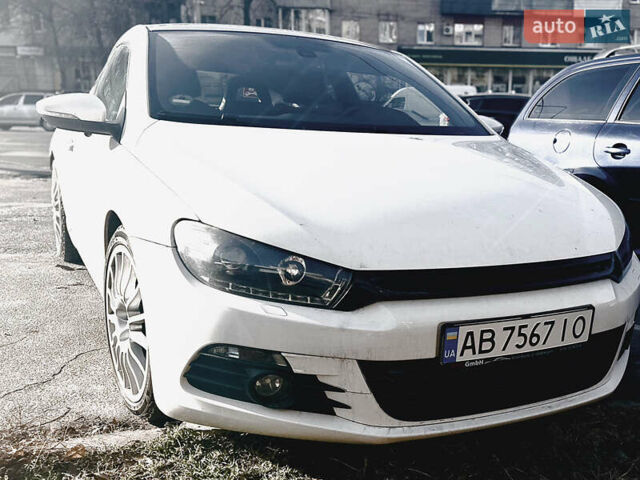 Фольксваген Скирокко 2009 в Виннице на Automoto.ua Белый Фольксваген Скирокко, объемом двигателя 1.39 л и пробегом 219 тыс. км за 8300 $, фото 2 на Automoto.ua