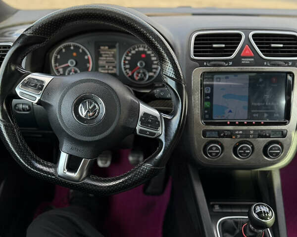 Белый Фольксваген Скирокко, объемом двигателя 1.39 л и пробегом 220 тыс. км за 8599 $, фото 10 на Automoto.ua