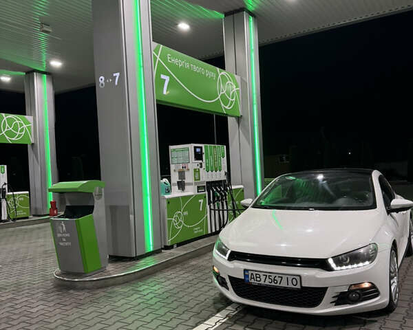Білий Фольксваген Скірокко, об'ємом двигуна 1.39 л та пробігом 222 тис. км за 7999 $, фото 28 на Automoto.ua