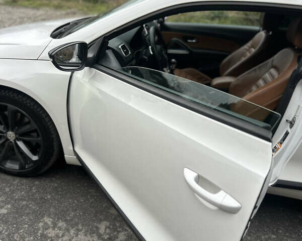 Білий Фольксваген Скірокко, об'ємом двигуна 1.4 л та пробігом 265 тис. км за 8100 $, фото 9 на Automoto.ua