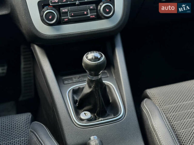 Белый Фольксваген Скирокко, объемом двигателя 1.97 л и пробегом 350 тыс. км за 5999 $, фото 31 на Automoto.ua