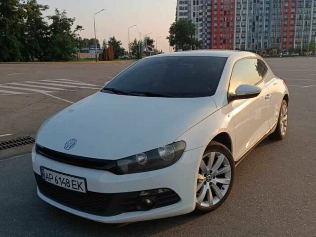 Белый Фольксваген Скирокко, объемом двигателя 1.4 л и пробегом 180 тыс. км за 7500 $, фото 12 на Automoto.ua