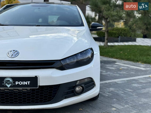Белый Фольксваген Скирокко, объемом двигателя 1.97 л и пробегом 350 тыс. км за 5999 $, фото 8 на Automoto.ua