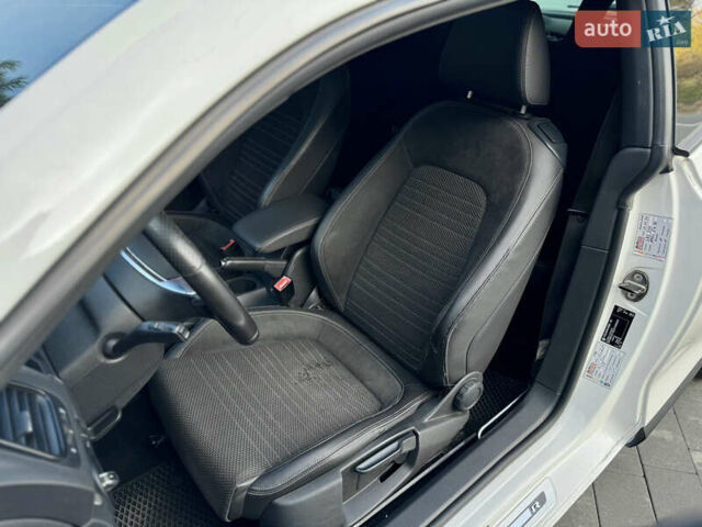 Белый Фольксваген Скирокко, объемом двигателя 1.97 л и пробегом 350 тыс. км за 5999 $, фото 23 на Automoto.ua