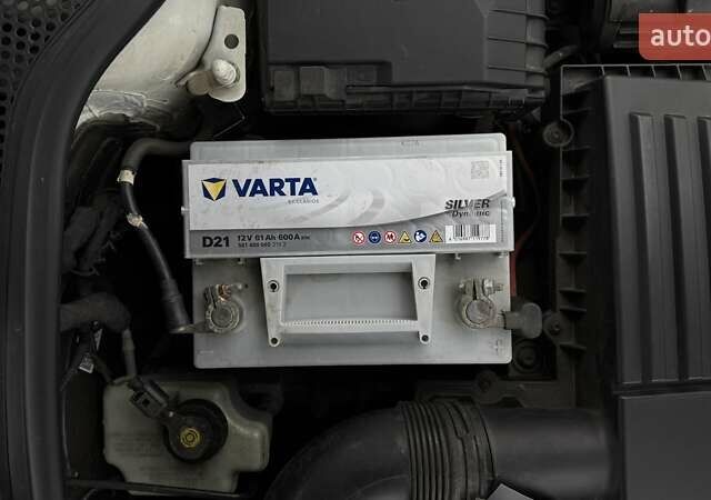 Білий Фольксваген Скірокко, об'ємом двигуна 1.39 л та пробігом 223 тис. км за 9800 $, фото 29 на Automoto.ua