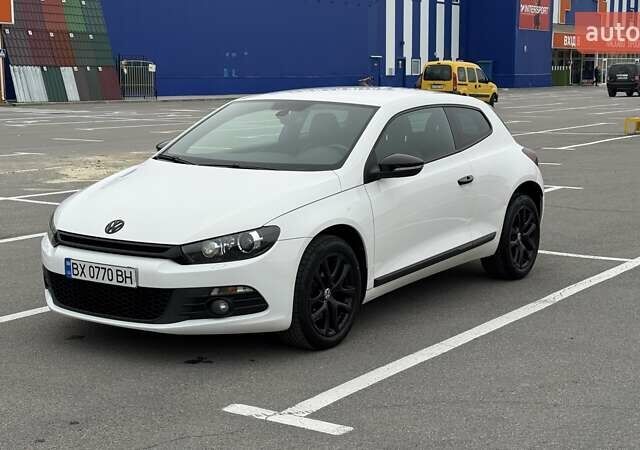 Білий Фольксваген Скірокко, об'ємом двигуна 1.39 л та пробігом 223 тис. км за 9800 $, фото 1 на Automoto.ua
