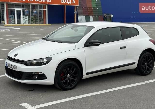 Білий Фольксваген Скірокко, об'ємом двигуна 1.39 л та пробігом 223 тис. км за 9800 $, фото 2 на Automoto.ua