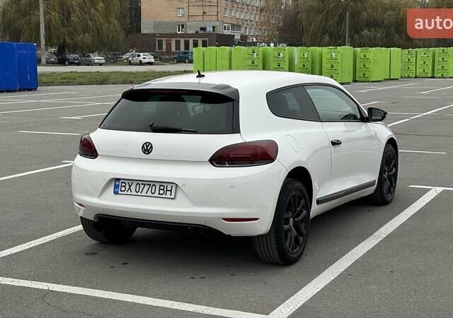 Білий Фольксваген Скірокко, об'ємом двигуна 1.39 л та пробігом 223 тис. км за 9800 $, фото 7 на Automoto.ua