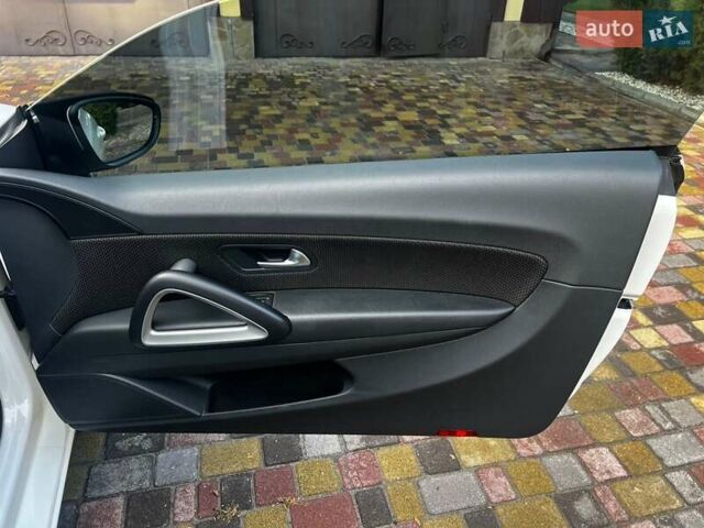 Білий Фольксваген Скірокко, об'ємом двигуна 1.4 л та пробігом 40 тис. км за 12999 $, фото 15 на Automoto.ua