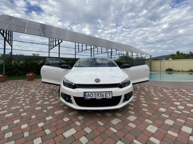 Белый Фольксваген Скирокко, объемом двигателя 1.4 л и пробегом 240 тыс. км за 7299 $, фото 2 на Automoto.ua