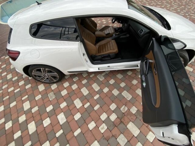 Белый Фольксваген Скирокко, объемом двигателя 1.4 л и пробегом 240 тыс. км за 7299 $, фото 11 на Automoto.ua