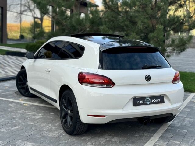 Белый Фольксваген Скирокко, объемом двигателя 2 л и пробегом 350 тыс. км за 5999 $, фото 5 на Automoto.ua