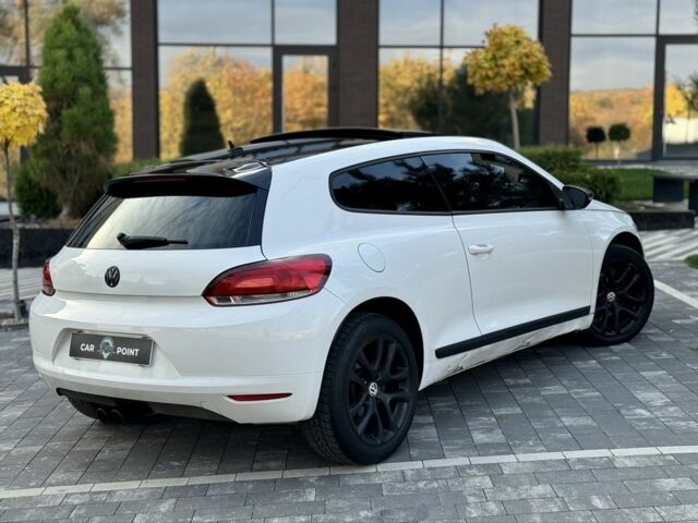 Белый Фольксваген Скирокко, объемом двигателя 2 л и пробегом 350 тыс. км за 5999 $, фото 8 на Automoto.ua