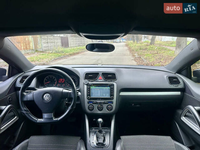 Черный Фольксваген Скирокко, объемом двигателя 1.39 л и пробегом 217 тыс. км за 7500 $, фото 15 на Automoto.ua