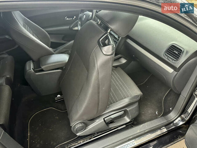 Черный Фольксваген Скирокко, объемом двигателя 1.39 л и пробегом 217 тыс. км за 7500 $, фото 20 на Automoto.ua