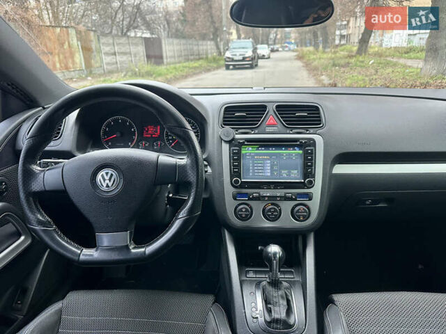 Черный Фольксваген Скирокко, объемом двигателя 1.39 л и пробегом 217 тыс. км за 7500 $, фото 16 на Automoto.ua