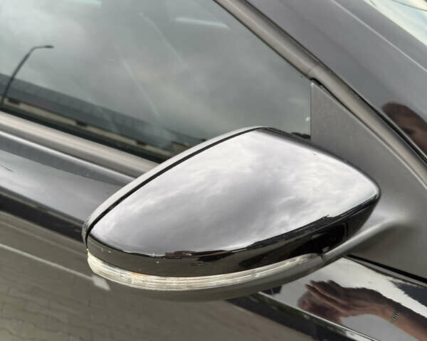 Черный Фольксваген Скирокко, объемом двигателя 2 л и пробегом 245 тыс. км за 8400 $, фото 31 на Automoto.ua