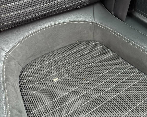 Черный Фольксваген Скирокко, объемом двигателя 2 л и пробегом 245 тыс. км за 8400 $, фото 54 на Automoto.ua