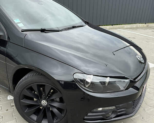 Черный Фольксваген Скирокко, объемом двигателя 2 л и пробегом 245 тыс. км за 8400 $, фото 5 на Automoto.ua