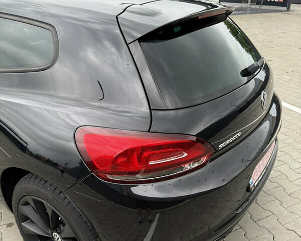 Черный Фольксваген Скирокко, объемом двигателя 2 л и пробегом 245 тыс. км за 8400 $, фото 17 на Automoto.ua