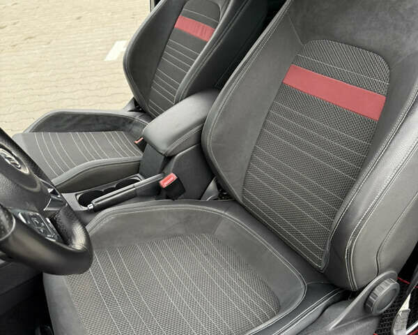 Черный Фольксваген Скирокко, объемом двигателя 2 л и пробегом 245 тыс. км за 8400 $, фото 45 на Automoto.ua