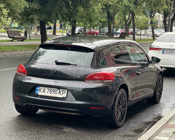 Черный Фольксваген Скирокко, объемом двигателя 1.97 л и пробегом 195 тыс. км за 14000 $, фото 2 на Automoto.ua