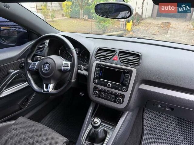 Чорний Фольксваген Скірокко, об'ємом двигуна 2 л та пробігом 265 тис. км за 11800 $, фото 16 на Automoto.ua