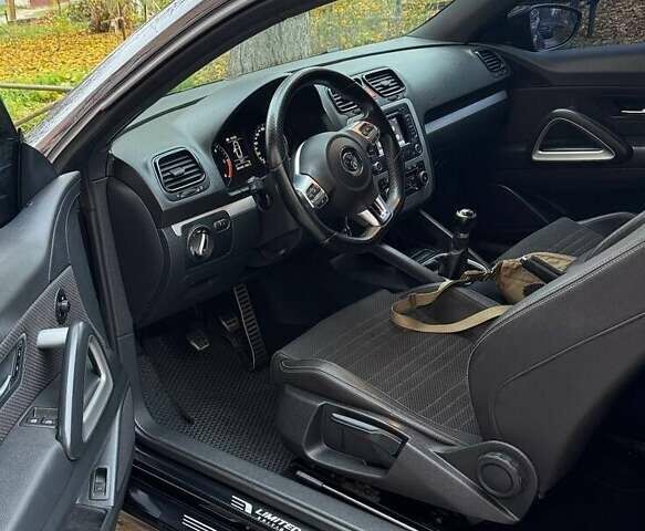 Чорний Фольксваген Скірокко, об'ємом двигуна 2 л та пробігом 265 тис. км за 11800 $, фото 12 на Automoto.ua