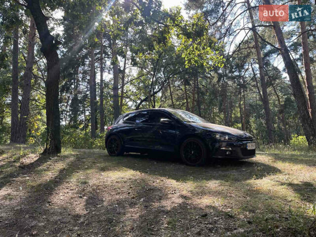 Черный Фольксваген Скирокко, объемом двигателя 1.97 л и пробегом 195 тыс. км за 14000 $, фото 3 на Automoto.ua