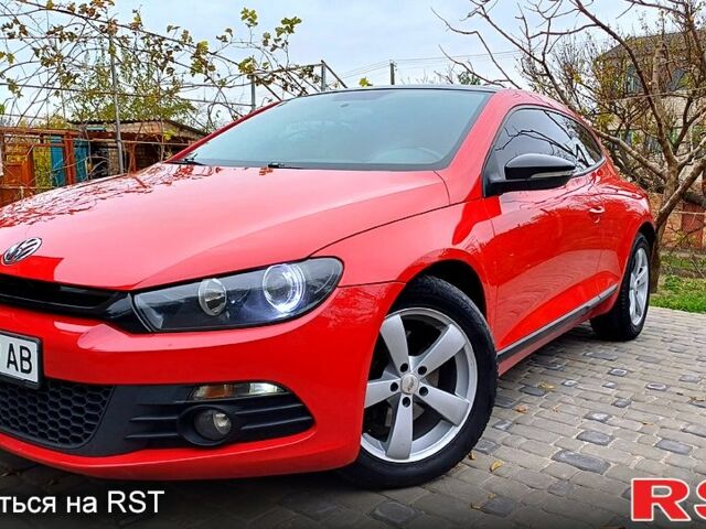Красный Фольксваген Скирокко, объемом двигателя 1.4 л и пробегом 228 тыс. км за 6950 $, фото 3 на Automoto.ua