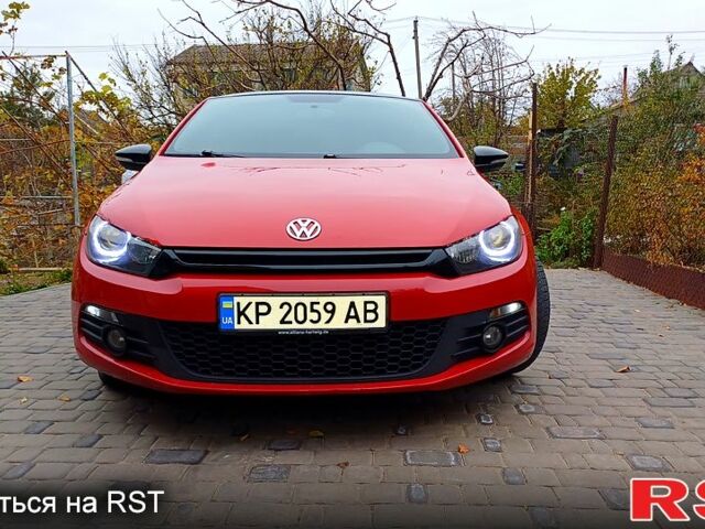 Красный Фольксваген Скирокко, объемом двигателя 1.4 л и пробегом 228 тыс. км за 6950 $, фото 6 на Automoto.ua