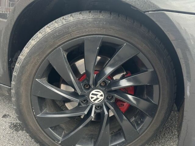 Серый Фольксваген Скирокко, объемом двигателя 1.4 л и пробегом 250 тыс. км за 7900 $, фото 4 на Automoto.ua