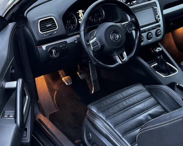 Серый Фольксваген Скирокко, объемом двигателя 1.4 л и пробегом 159 тыс. км за 8900 $, фото 8 на Automoto.ua