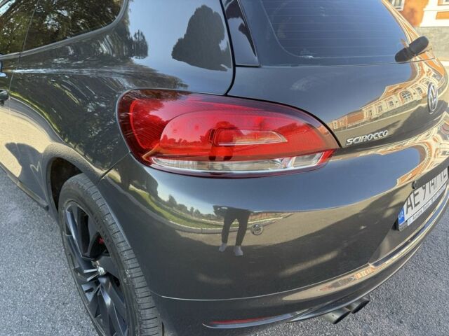 Серый Фольксваген Скирокко, объемом двигателя 1.4 л и пробегом 250 тыс. км за 7900 $, фото 12 на Automoto.ua