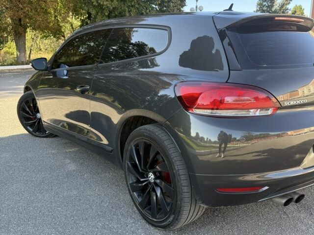 Серый Фольксваген Скирокко, объемом двигателя 1.4 л и пробегом 250 тыс. км за 7900 $, фото 8 на Automoto.ua