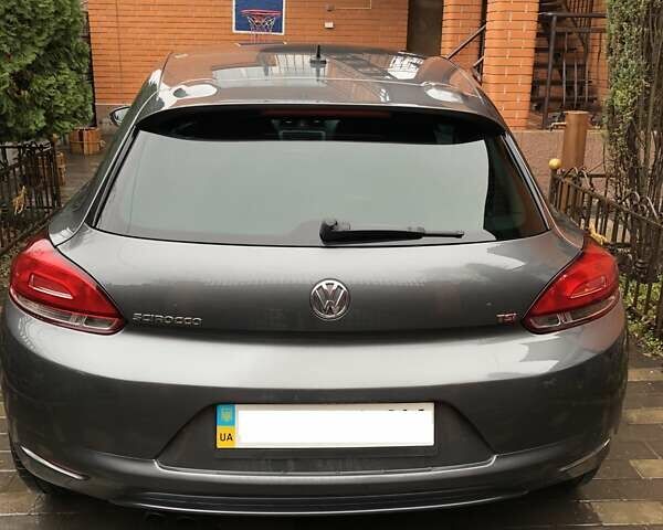 Серый Фольксваген Скирокко, объемом двигателя 1.39 л и пробегом 200 тыс. км за 12500 $, фото 3 на Automoto.ua