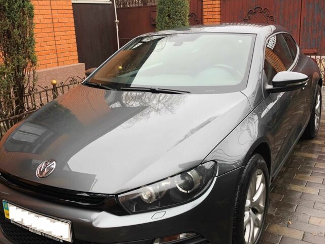 Серый Фольксваген Скирокко, объемом двигателя 1.4 л и пробегом 200 тыс. км за 12500 $, фото 1 на Automoto.ua