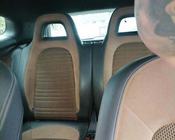 Зеленый Фольксваген Скирокко, объемом двигателя 1.98 л и пробегом 120 тыс. км за 14000 $, фото 9 на Automoto.ua