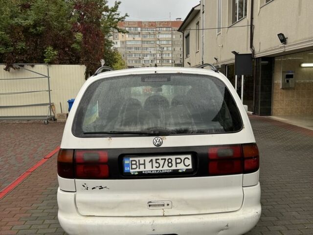 Фольксваген Шаран 1999 в Николаеве на Automoto.ua Белый Фольксваген Шаран, объемом двигателя 1.9 л и пробегом 380 тыс. км за 1800 $, фото 3 на Automoto.ua
