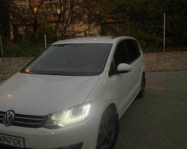 Білий Фольксваген Шаран, об'ємом двигуна 2 л та пробігом 263 тис. км за 11700 $, фото 10 на Automoto.ua