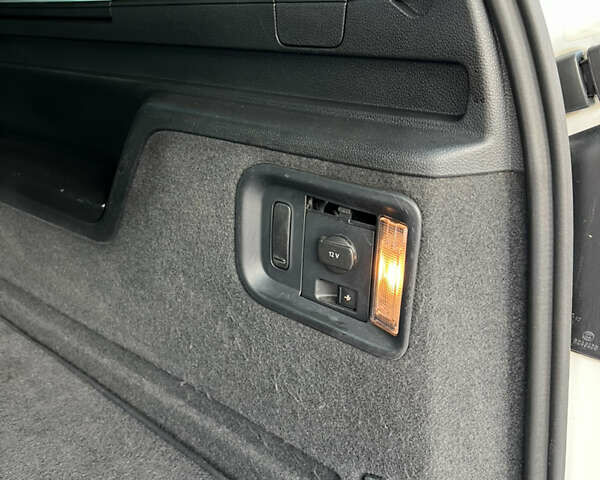 Белый Фольксваген Шаран, объемом двигателя 1.97 л и пробегом 276 тыс. км за 14200 $, фото 34 на Automoto.ua