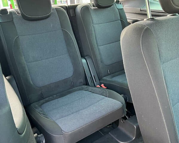 Белый Фольксваген Шаран, объемом двигателя 1.97 л и пробегом 276 тыс. км за 14200 $, фото 32 на Automoto.ua