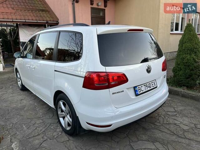 Белый Фольксваген Шаран, объемом двигателя 2 л и пробегом 235 тыс. км за 11350 $, фото 5 на Automoto.ua