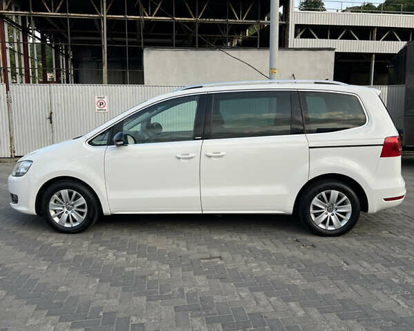 Белый Фольксваген Шаран, объемом двигателя 1.97 л и пробегом 276 тыс. км за 14200 $, фото 22 на Automoto.ua