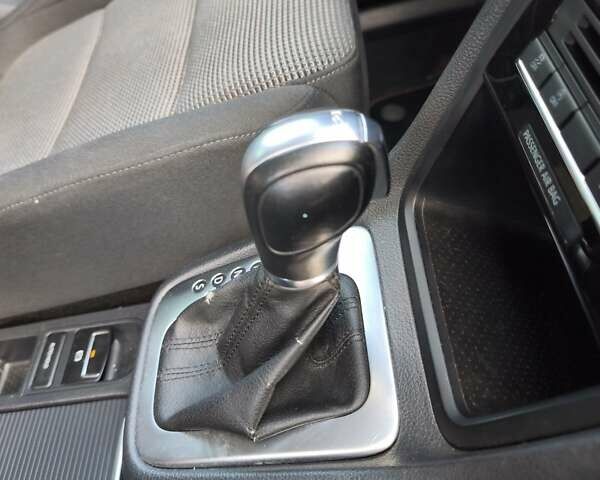 Белый Фольксваген Шаран, объемом двигателя 2 л и пробегом 246 тыс. км за 14299 $, фото 40 на Automoto.ua