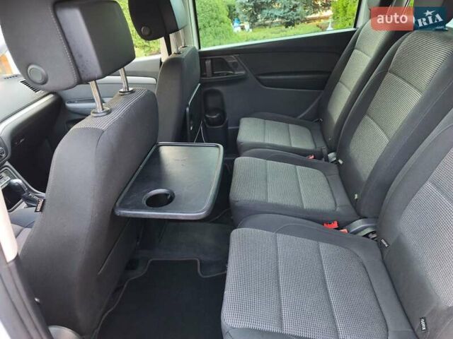 Белый Фольксваген Шаран, объемом двигателя 2 л и пробегом 246 тыс. км за 14299 $, фото 25 на Automoto.ua