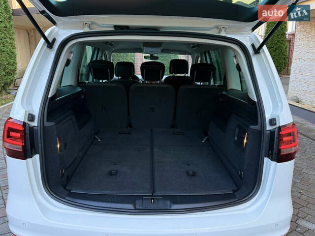 Фольксваген Шаран 2017 в Черновцах на Automoto.ua Белый Фольксваген Шаран, объемом двигателя 1.97 л и пробегом 280 тыс. км за 18800 $, фото 38 на Automoto.ua