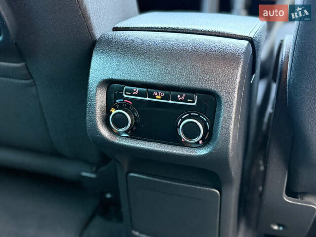 Фольксваген Шаран 2017 в Черновцах на Automoto.ua Белый Фольксваген Шаран, объемом двигателя 1.97 л и пробегом 280 тыс. км за 18800 $, фото 30 на Automoto.ua